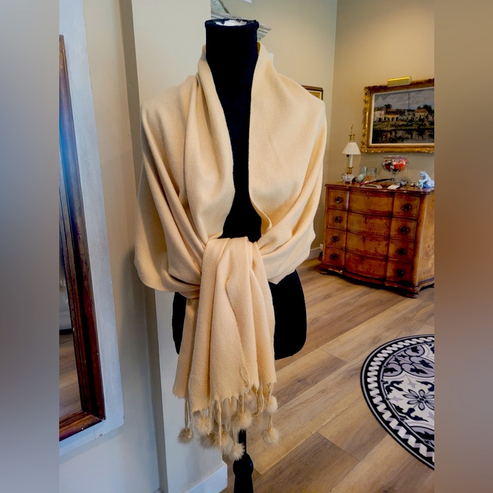 Stunning scarf a must have for your wardrobe!